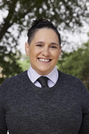 Headshot of Dr. Jennifer Carreon